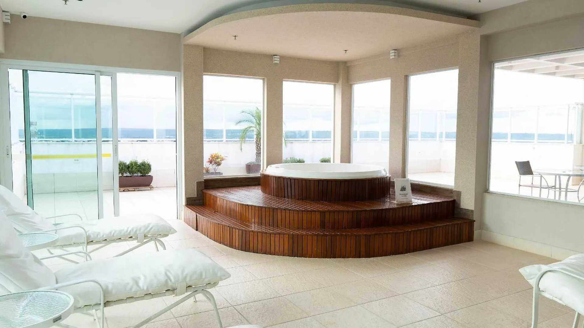Appartamento Sm1119 Flat Regiao Central Prox Embaixada Americana Brasilia